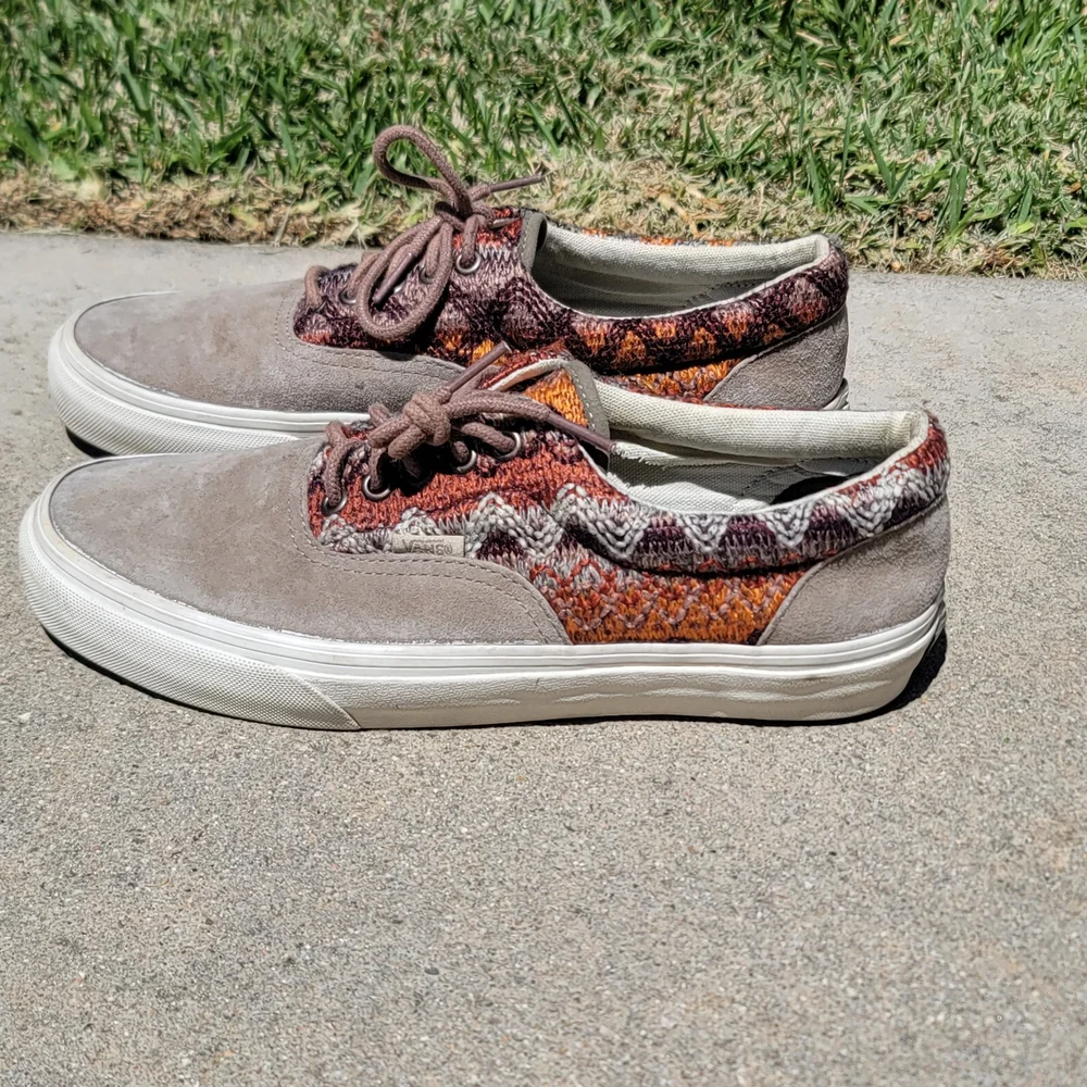 VANS Aztec Native Woven Shoes - Picture 2 of 9